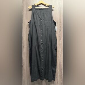 Old Navy Black Sleeveless Button-Down Dress